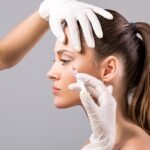 55 clínicas são fechadas por fraudar licença para aplicar botox