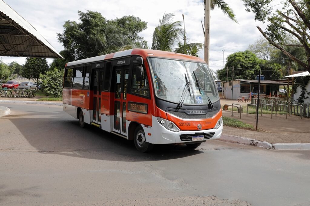 Linha de Taguatinga passa a ser operada por Zebrinhas nesta segunda