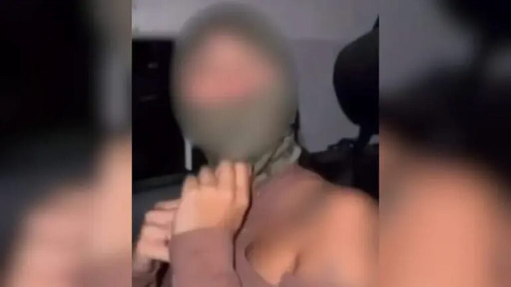 PMs fardados são filmados dando "rolê" com mulheres em viatura oficial