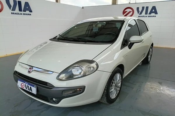 DER-DF divulga leilão com 148 veículos; conheça os carros do certame