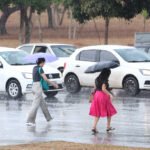 DF terá pancadas de chuva rápidas, calor intenso e alerta para ar seco
