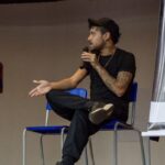 Do ateliê à sala de aula: Victor Hugo Soulivier fala sobre transformação pela moda no CEMAB