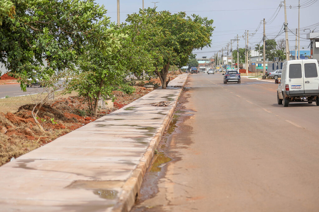 Estrutural e Cidade do Automóvel ganham quase 14 km de calçadas modernas
