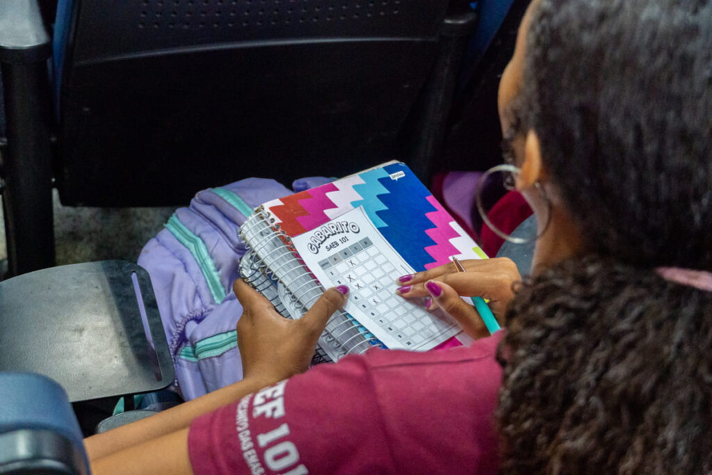 MEC não entrega provas e desorganiza calendário de escolas do DF