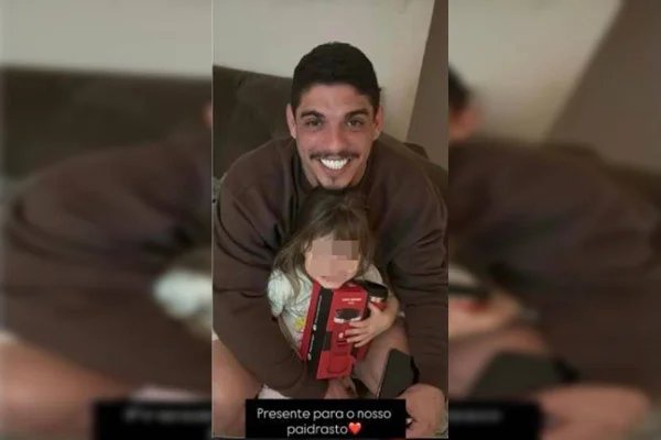 “Paidrasto” que espancou enteada de apenas 3 anos é preso no Rio