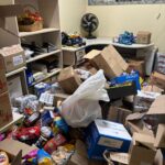 Tonelada de produtos vencidos é retirada do comércio clandestino no Riacho Fundo II