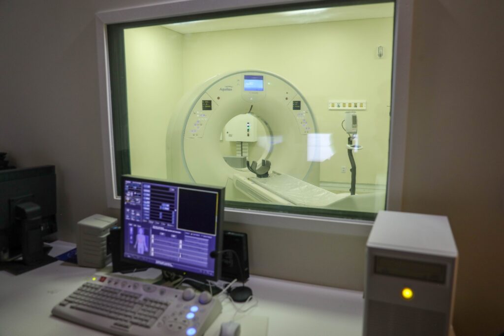 HRSM integra tomógrafo moderno e fortalece rede de saúde pública