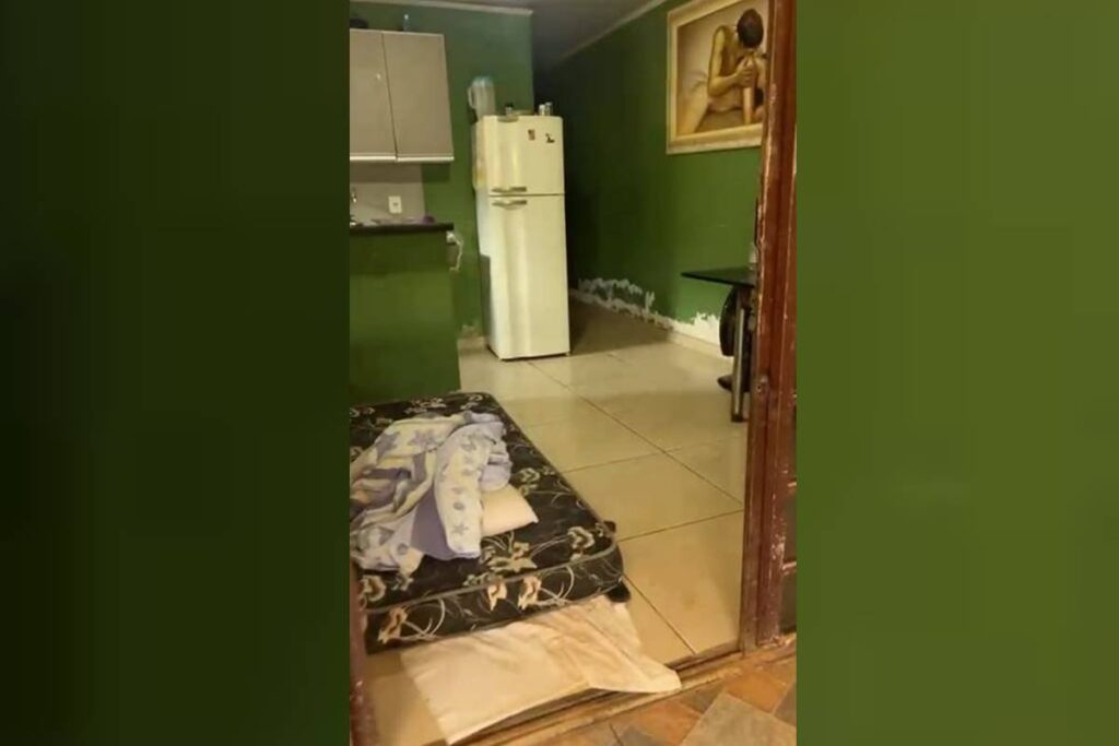 Mulher que matou enteada de 7 anos fumou cigarro antes de se entregar