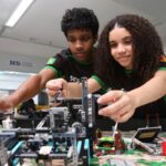 Torneio de robótica reúne alunos do DF e GO no Sesi de Taguatinga