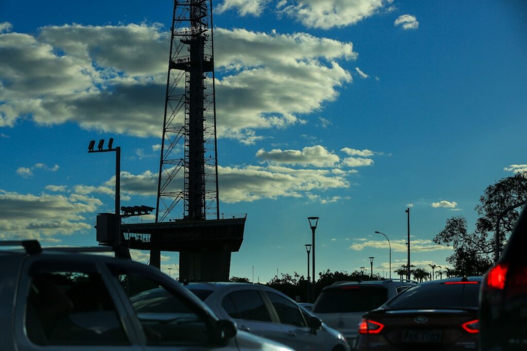 CLDF aprova atualização da tabela Fipe para cálculo do IPVA em 2026