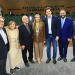 Daniel Vilela prestigia homenagem a Celina Leão e reforça aproximação entre Goiás e DF