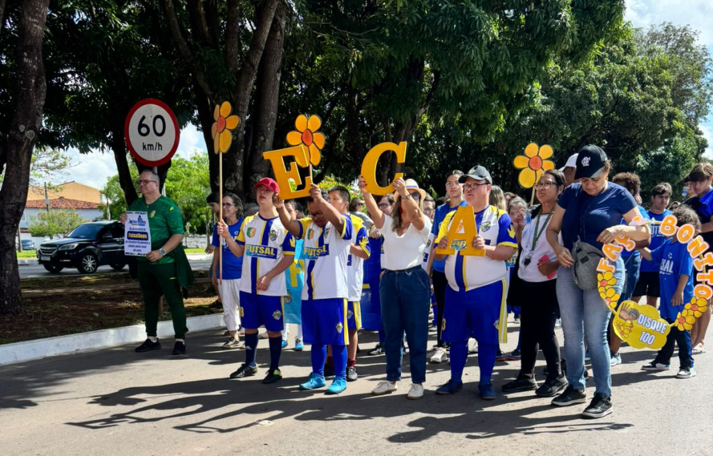 Desfile e atividades culturais reforçam identidade do Cruzeiro