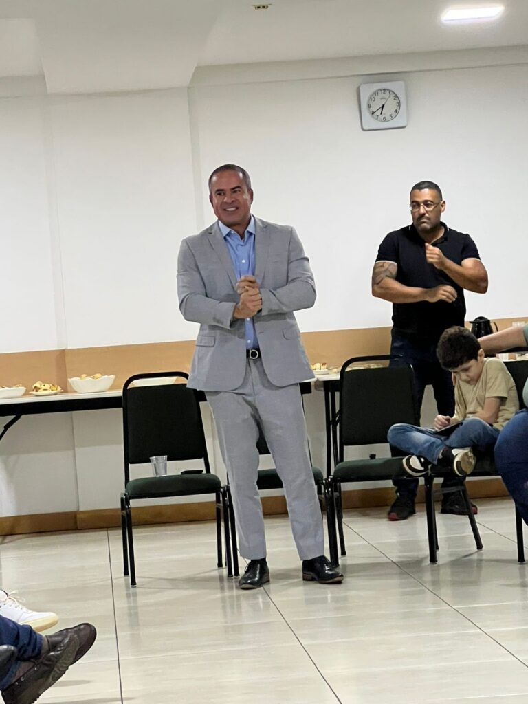 Fred Linhares reafirma apoio ao governo e detalha atuação no DF