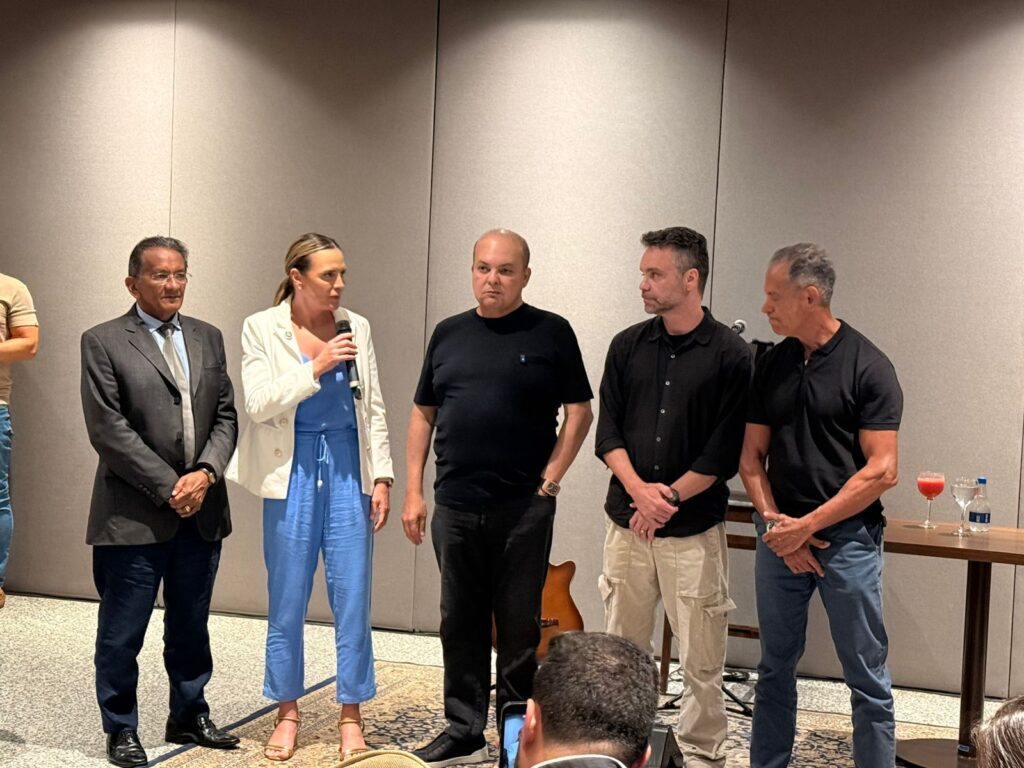 Governo do DF reúne imprensa e reforça importância do jornalismo na vida pública