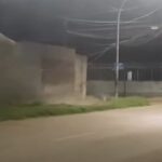 Morador grava PMs atirando e matando pit-bulls que atacaram criança