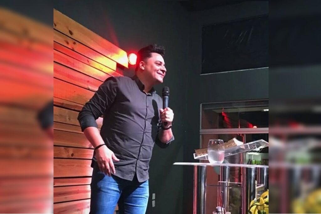 Pastor pediu "voto financeiro" após visão de que filha de fiel seria enterrada