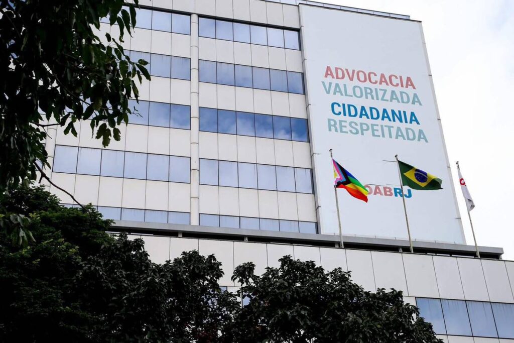 Advogados que serão candidatos são proibidos em eventos da OAB-RJ