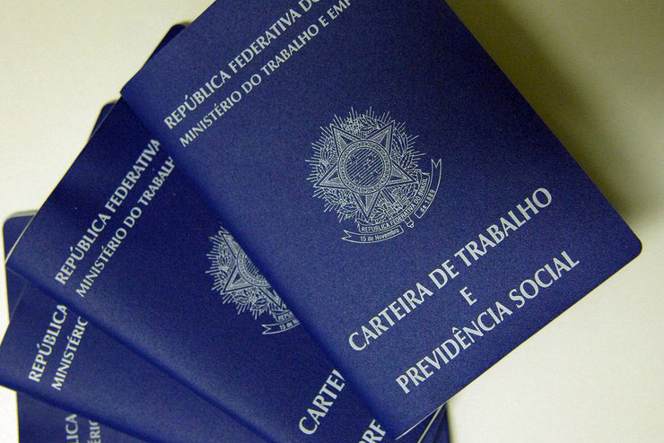 Agências do Trabalhador do DF oferecem 711 vagas nesta quarta (14/1); salários chegam a R$ 3,5 mil