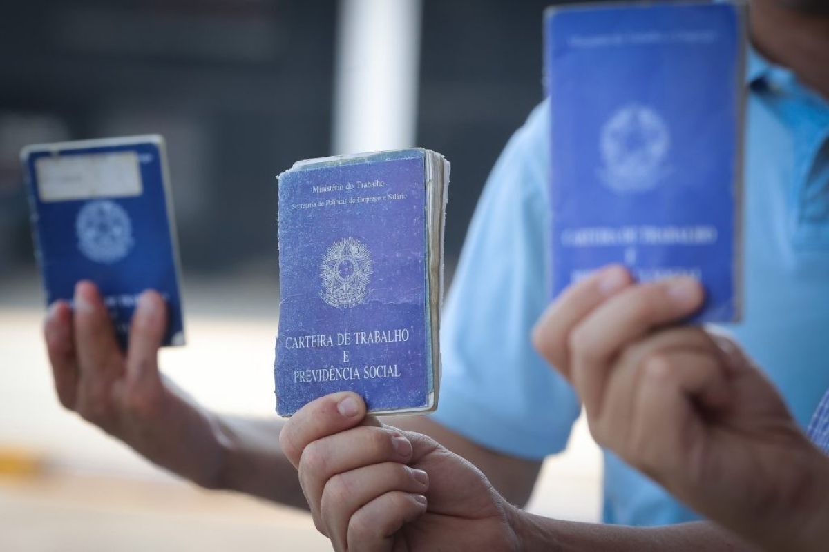 DF tem 781 vagas nesta quarta-feira (21/1). Salários chegam a R$ 3,3 mil