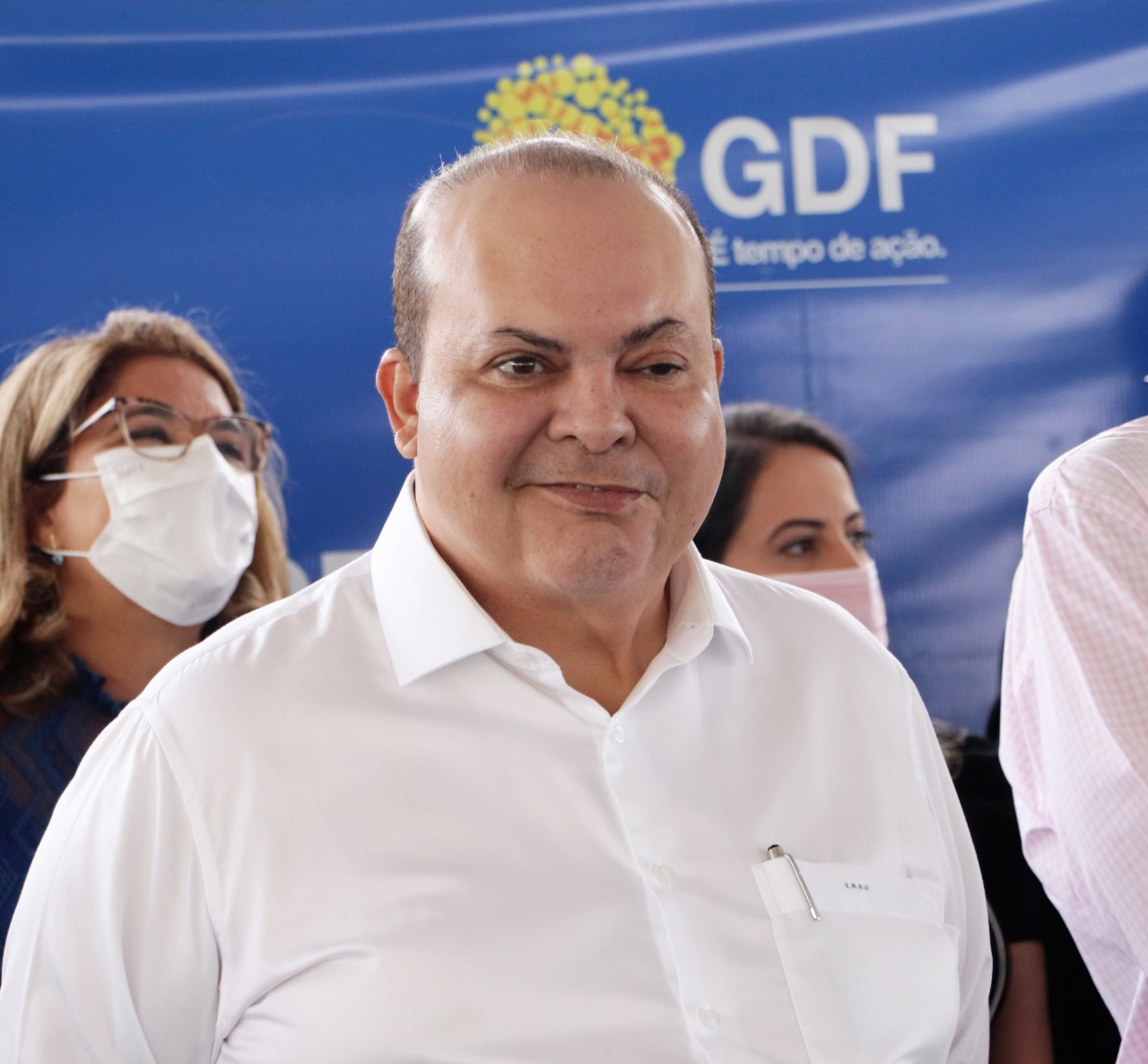 Ibaneis assegura manutenção de verbas para saúde e educação no DF