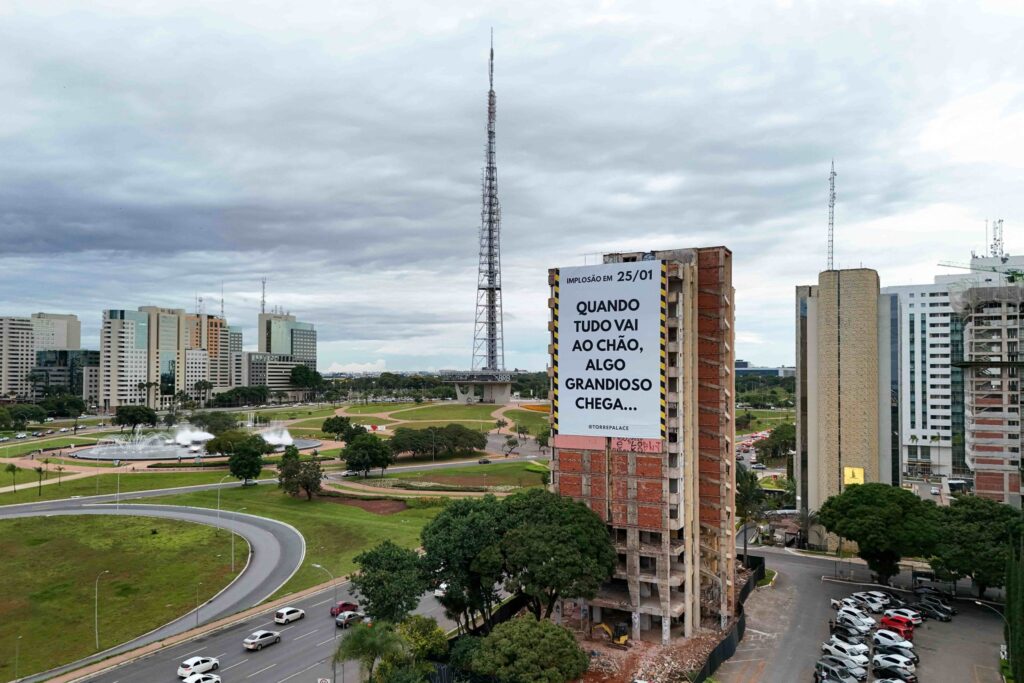 Torre Palace será o 4º monumento implodido na área tombada de Brasília